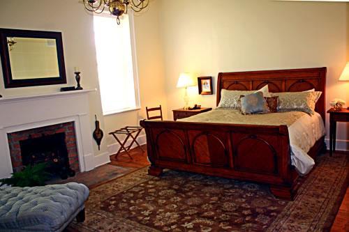 Hale Springs Inn Rogersville Room photo